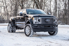Load image into Gallery viewer, 2.5 Inch Lift Kit w/ Radius Arm | Ford F450 Super Duty (20-22) 4WD | Diesel