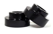 Load image into Gallery viewer, Silverado 2 Inch Rear Lift Kit For11-18 Chevy 2500/3500 2/4WD Daystar