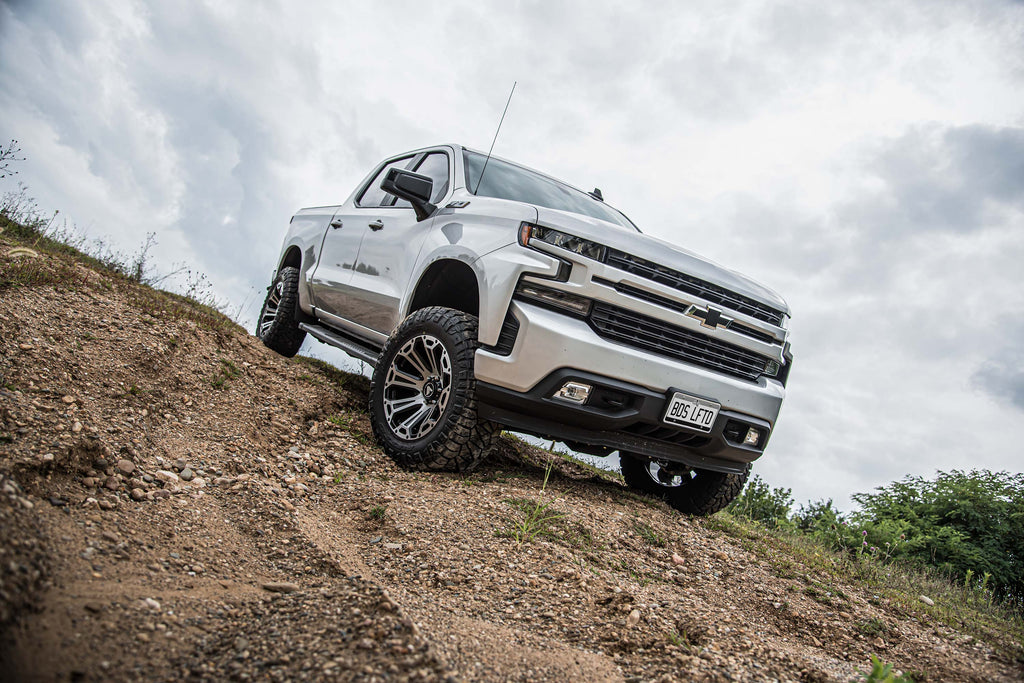 2.5 Inch Lift Kit | FOX 2.5 Performance Elite Coil-Over | Chevy Trail Boss or GMC AT4 1500 (19-23) 4WD | Diesel