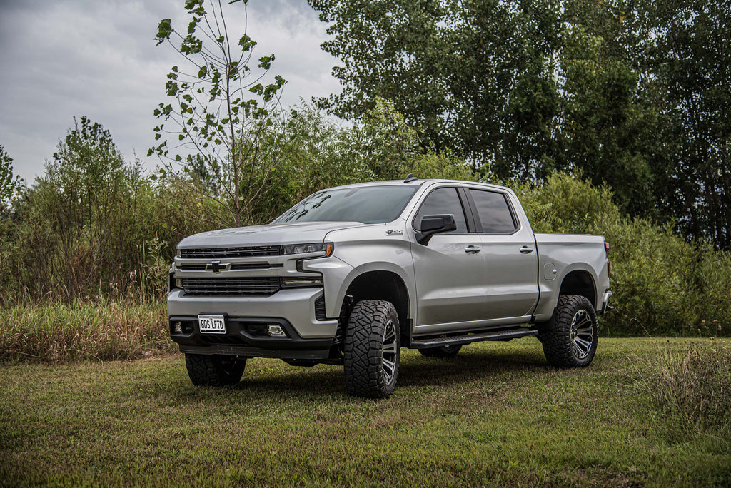 2.5 Inch Lift Kit | FOX 2.5 Performance Elite Coil-Over | Chevy Trail Boss or GMC AT4 1500 (19-23) 4WD | Gas