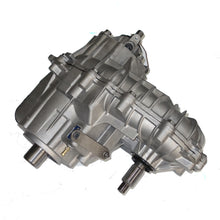 Load image into Gallery viewer, BW1370 And BW4401 Transfer Case for GM 1993 K3500
