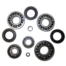 Load image into Gallery viewer, 720 Transfer Case Bearing/Seal Kit 81-86 Nissan